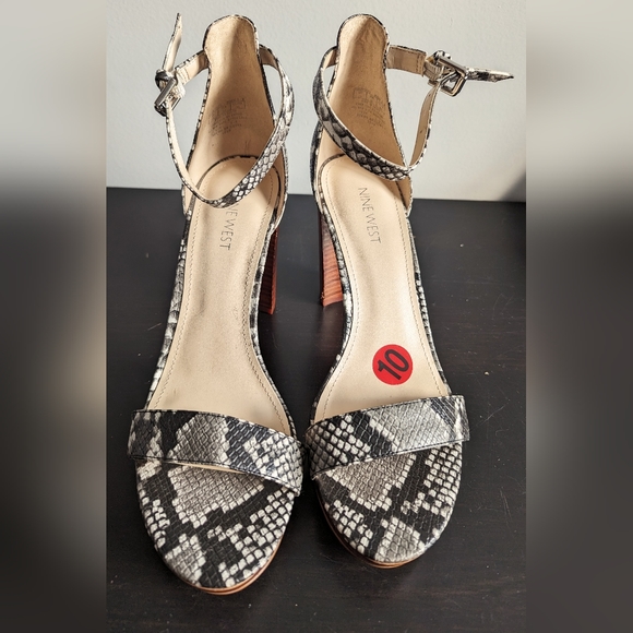 NWOT Nine West shoes. Size 10 - Picture 3 of 8